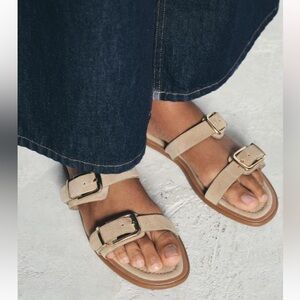 NWT Zara Split Leather Suede Sandals With Buckles in Sand Brown Size 7.5